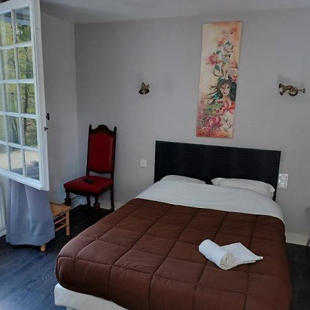 L'Auberge De La Foret Mervent Экстерьер фото